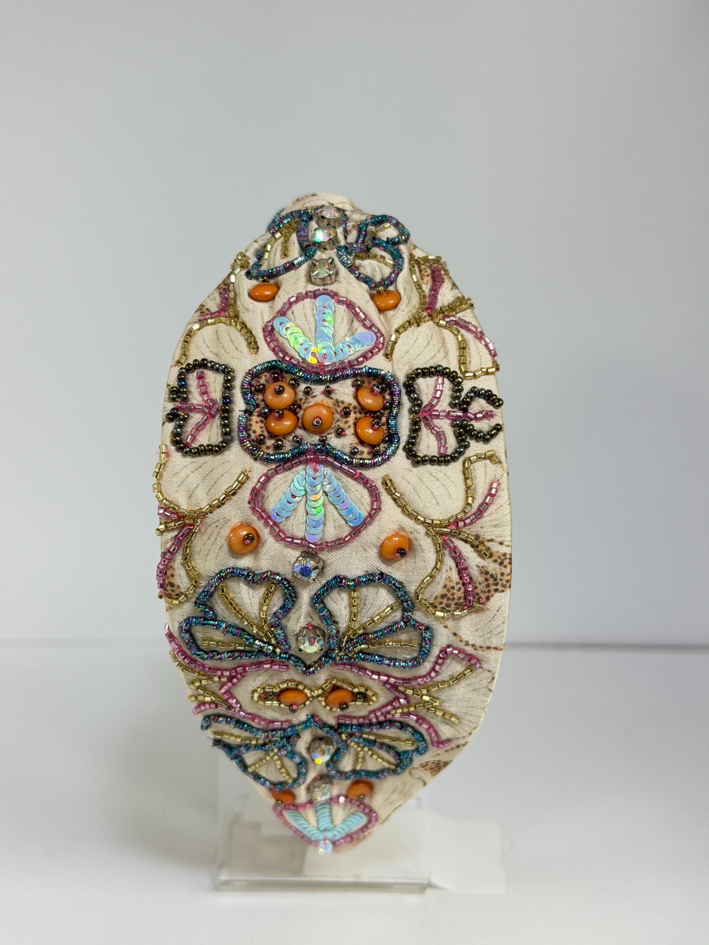 Quatrefoil Mosaic Embroidered Knotted Headband