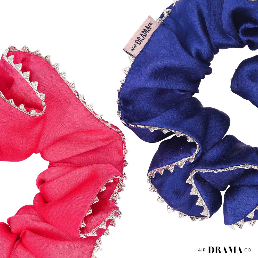 Conjunto de 2 scrunchies em cetim de seda com bordado Gota Patti - Azul e Rosa