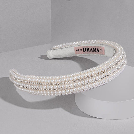 Tiara de Pérolas e Cristais - Branca