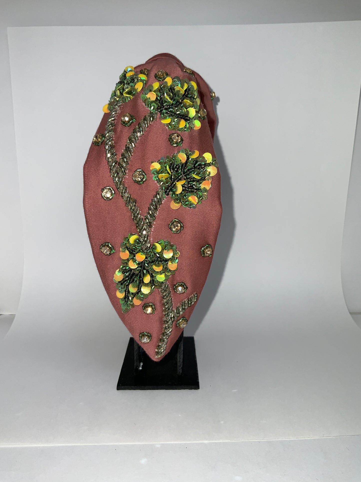 Verdant Vine Knotted Headband