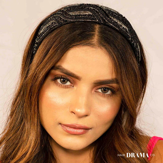 Anel plano com detalhes - Preto