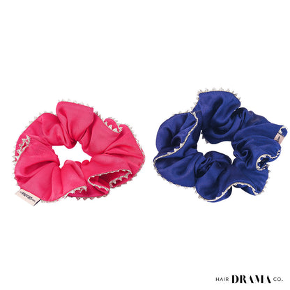 Conjunto de 2 scrunchies em cetim de seda com bordado Gota Patti - Azul e Rosa