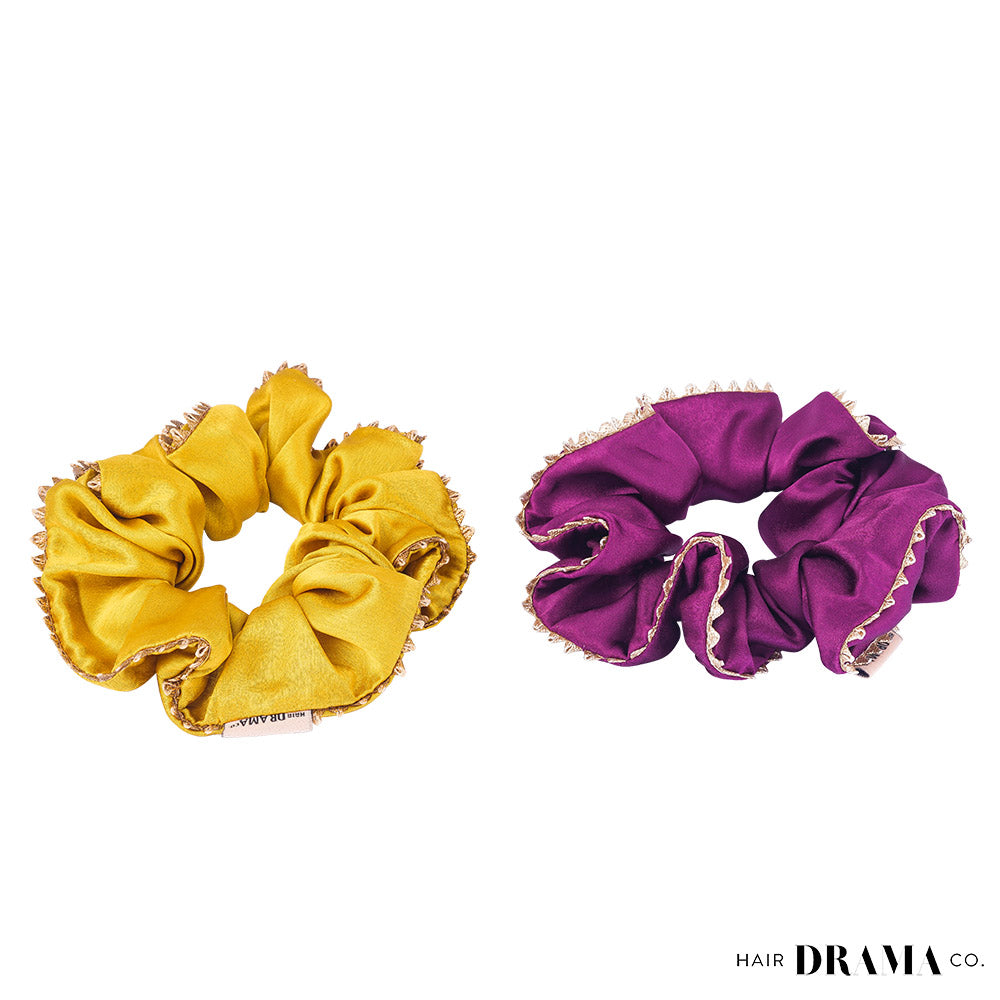 Conjunto de 2 scrunchies em cetim de seda com detalhe em gota patti - roxo e mostarda