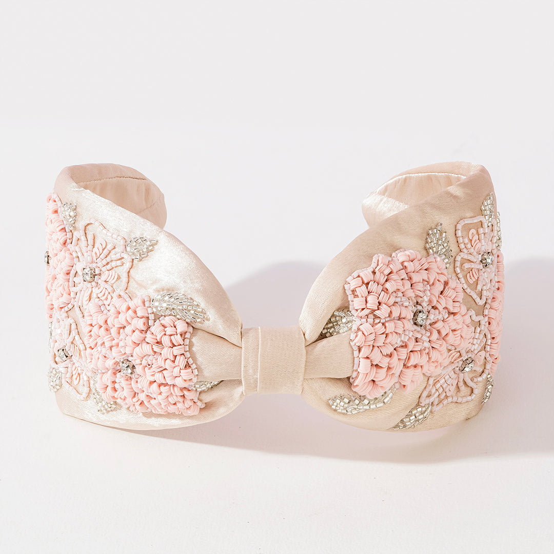 Fita de cabelo com nó e detalhes de peónia - Rosa