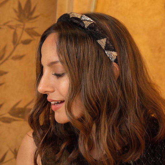 Fita de cabelo abalonada com detalhes - Preta