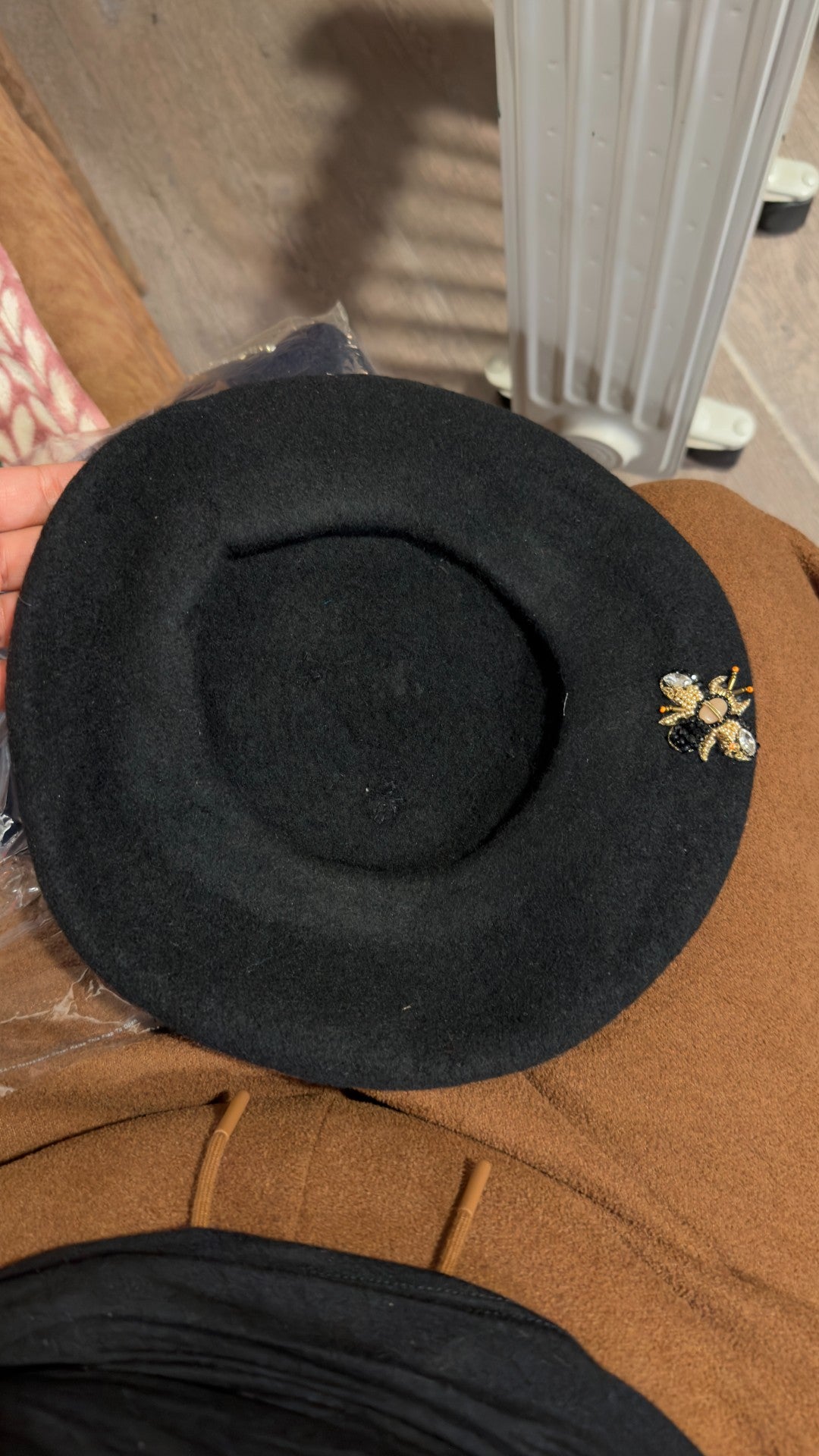 After Dark Bees Wool Beret